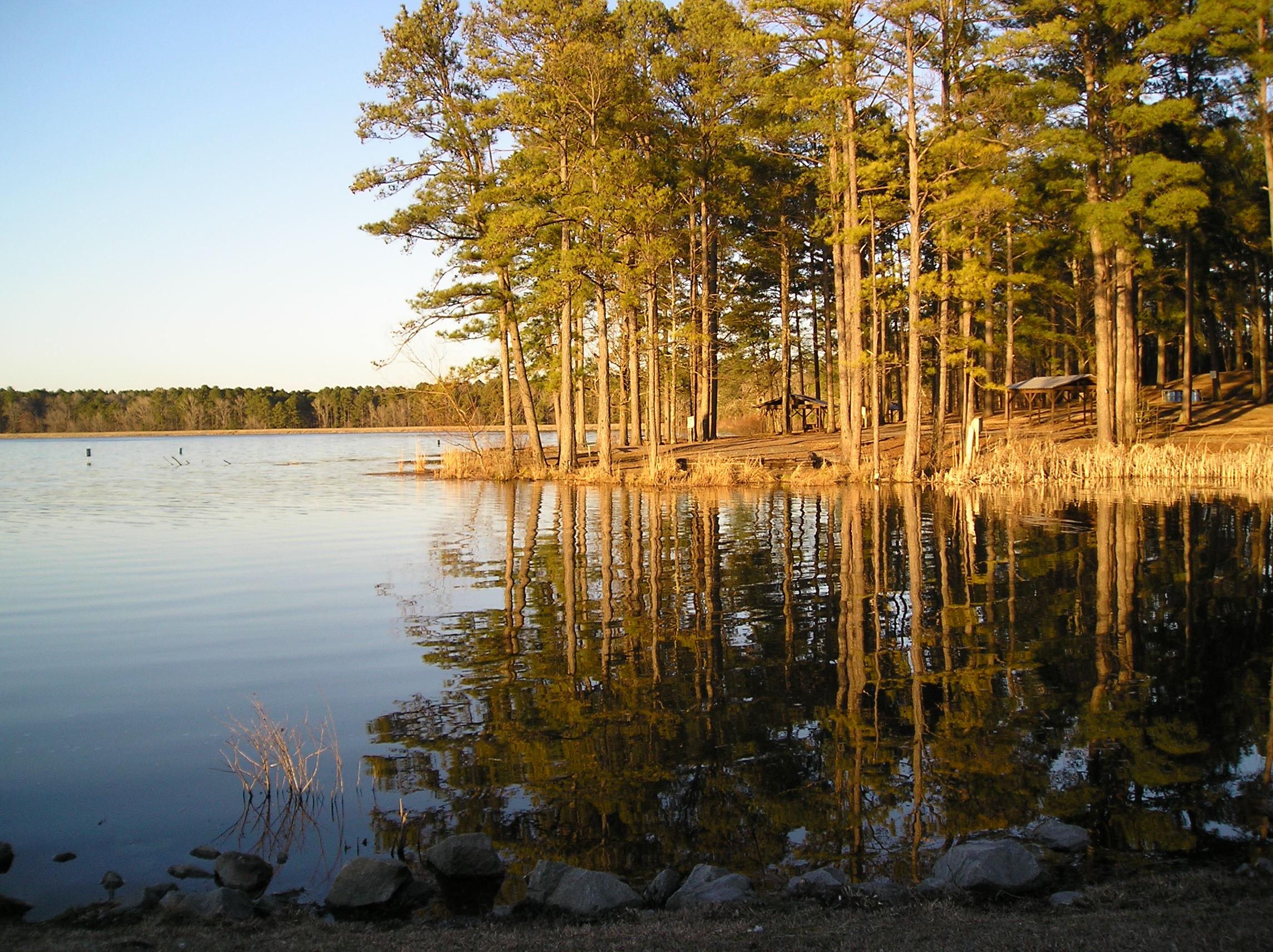 Cox Creek Lake and Campground